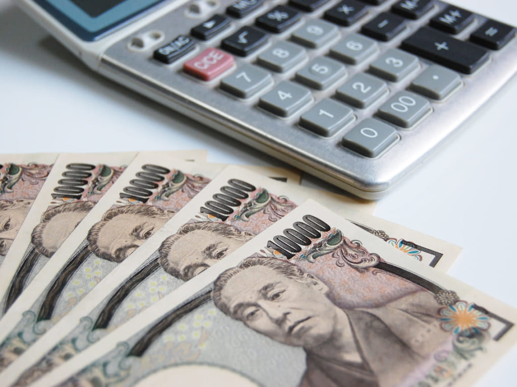 お金
