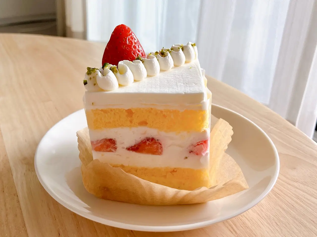 2025年5月「CAKE&BAKE FELICE」ショートケーキ02
