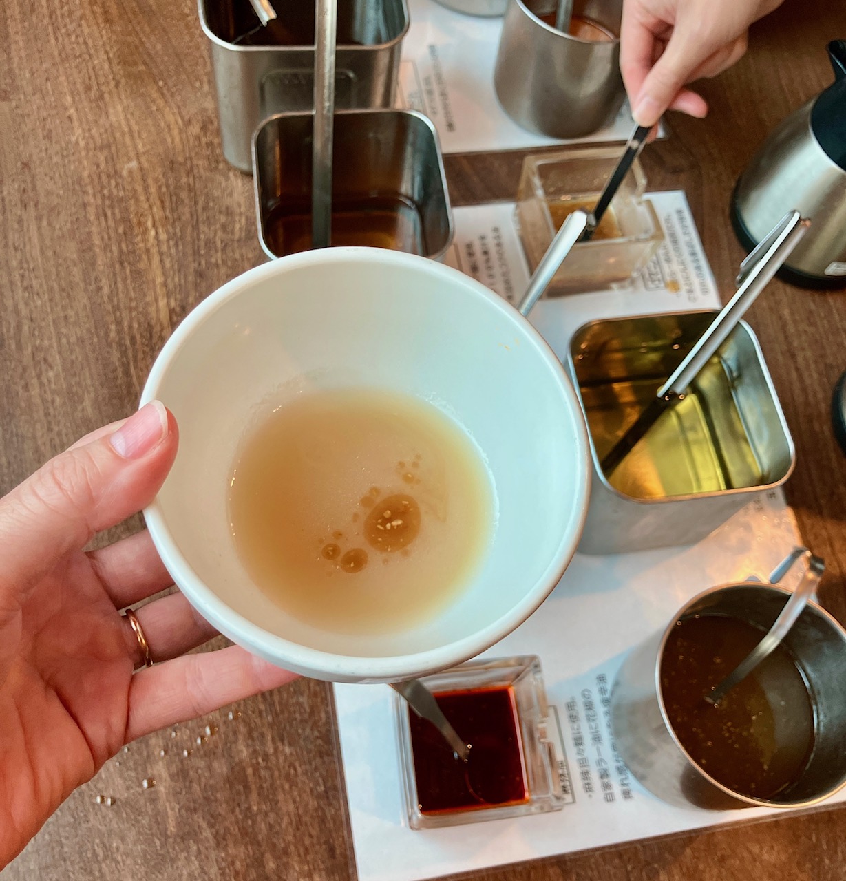 2025年6月「ラーメン七志 上大岡店」スープ試飲