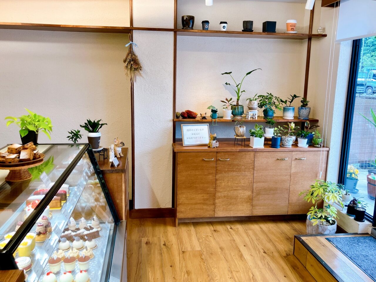 2025年6月「パティスリーペトリコール」店内