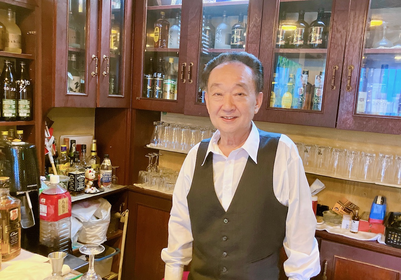 2025年7月「スナックおかげさま」マスター藤田さん
