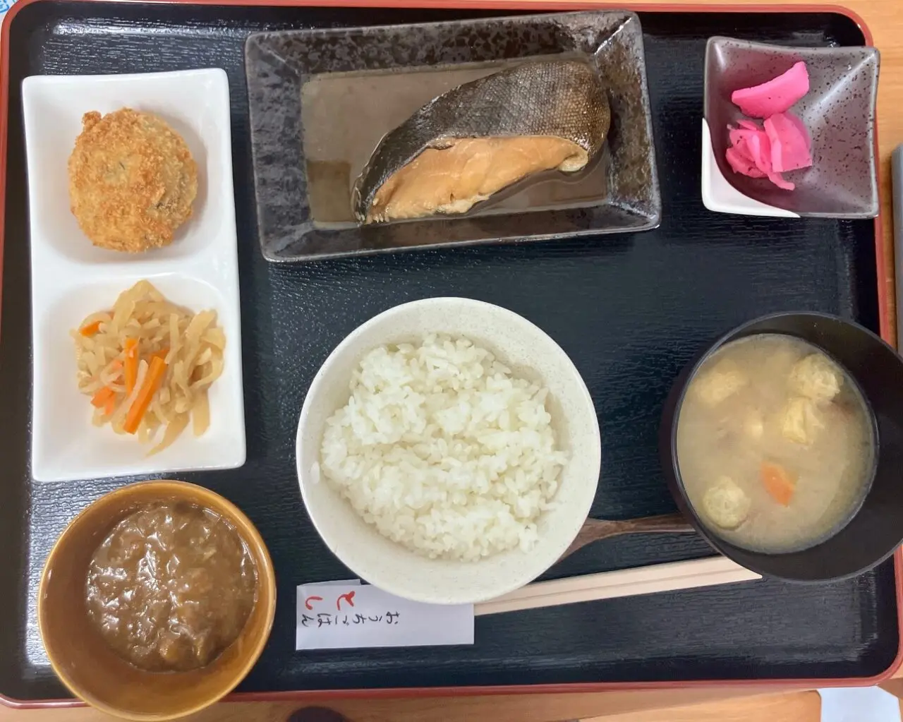 2025年8月「おうちごはん とし」銀ダラ煮付け定食