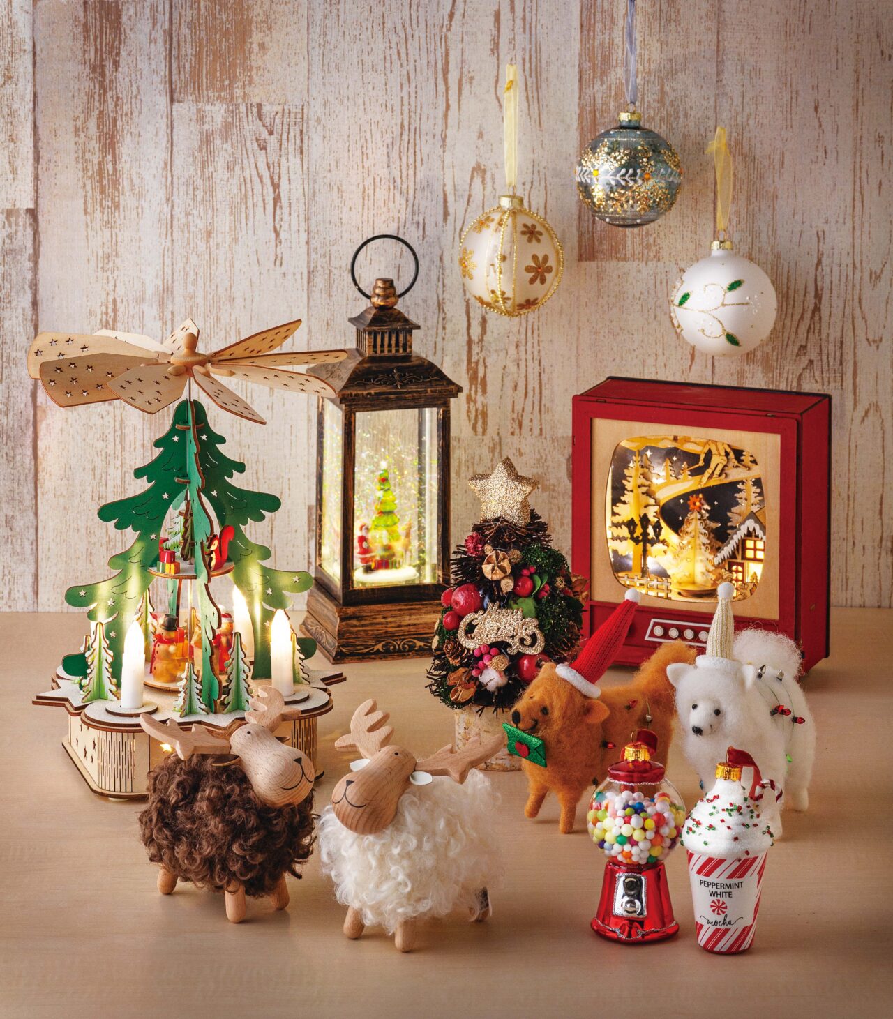 2025年11月「HeartwarmChristmas」スタディオクリップ