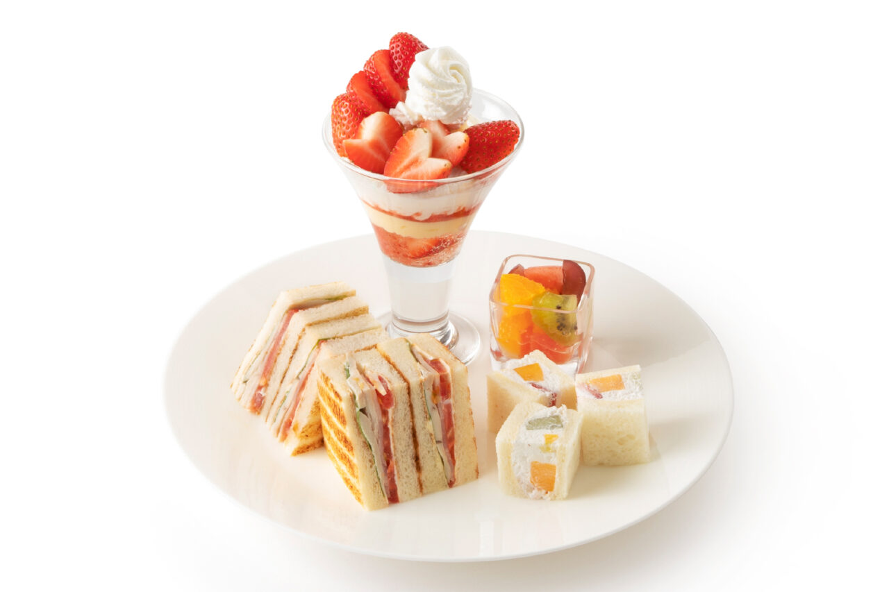 2025年12月「タカノフルーツパーラー京急上大岡店」NEW YEARランチプレート