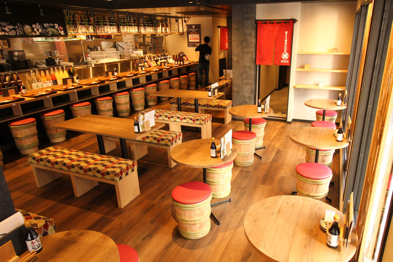 2025年12月「まぐろ問屋 二代目マル城 横浜上大岡店」内観