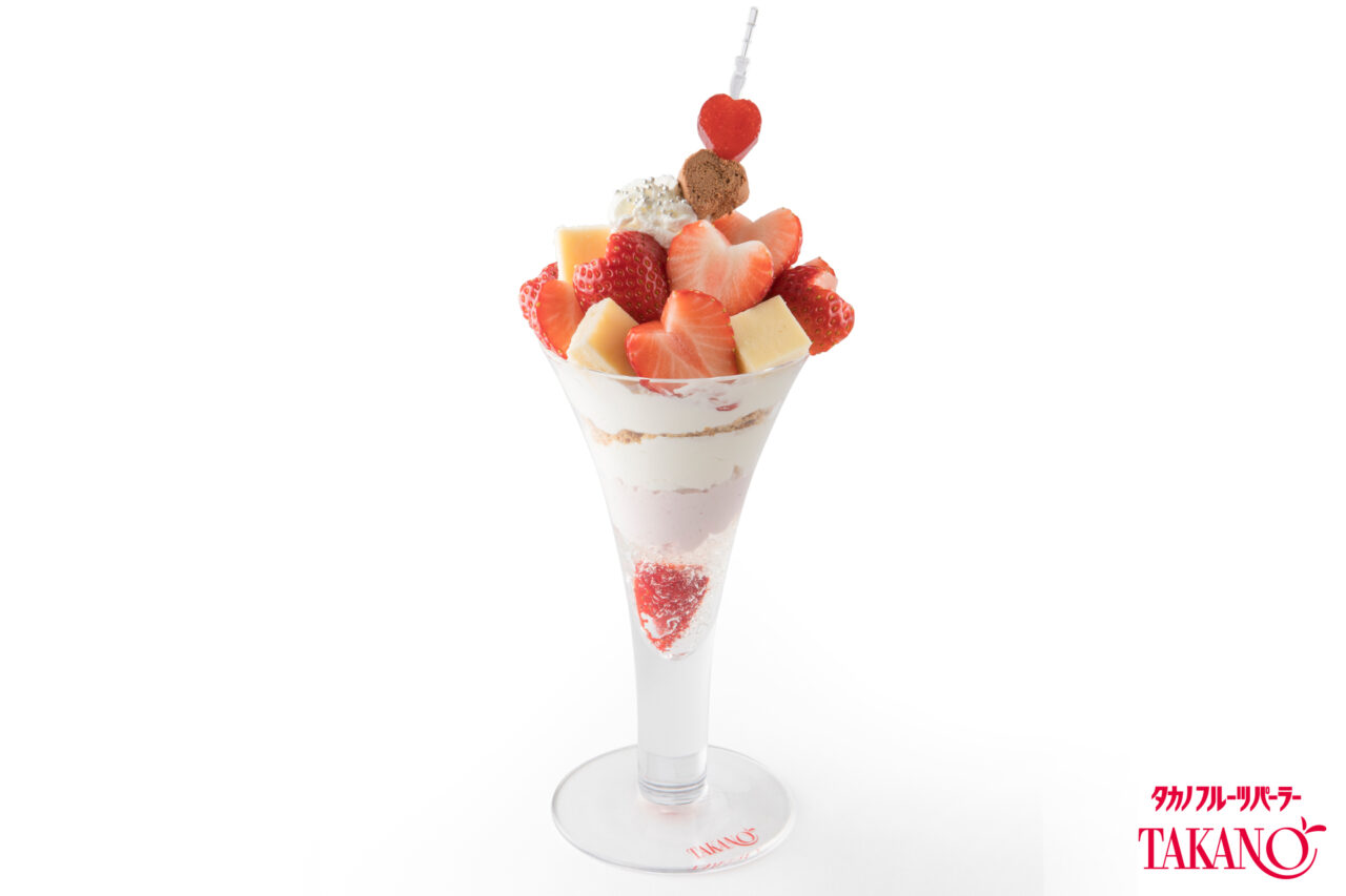 2026年3月「タカノフルーツパーラー京急上大岡」ストロベリーホワイトパフェ02