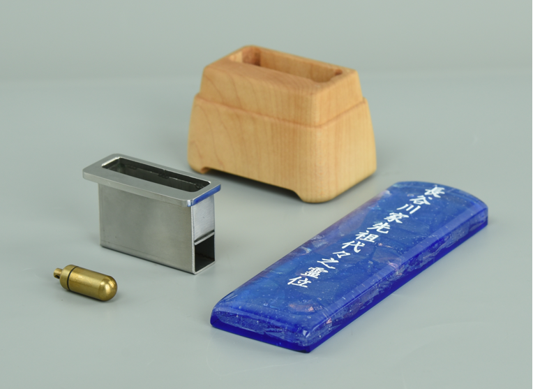 2026年2月「お仏壇のはせがわ 上大岡京急店」ガラス製位牌『悠璃』03