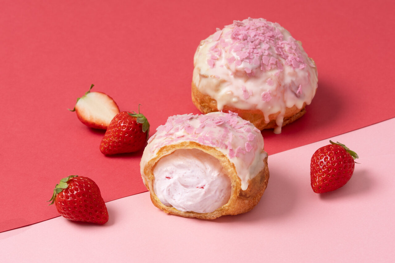 2026年3月「ビアードパパ京急上大岡店」苺ホワイトチョコシュー02