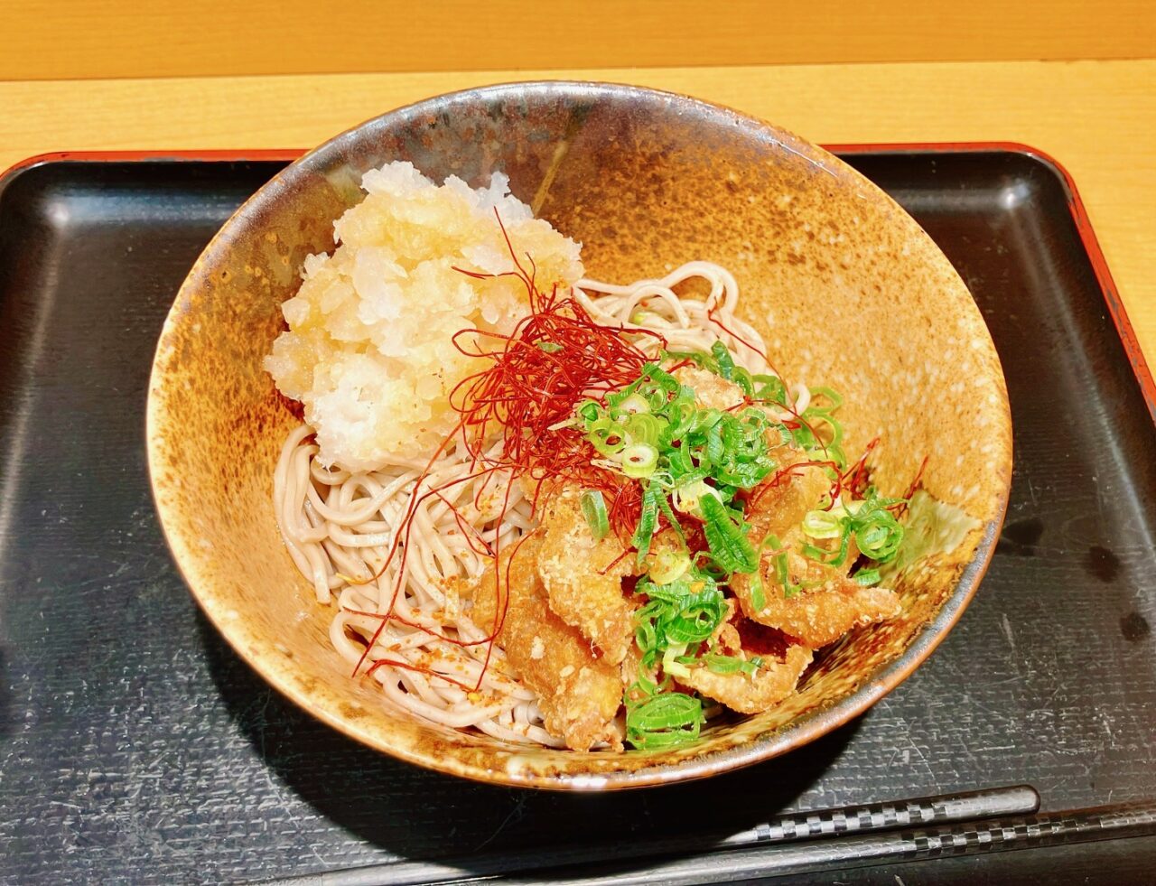 2026年6月「えきめんや 上大岡京急店」鶏皮ぽん酢まぜそば